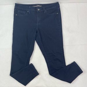 Womens Universal Threads Size 12 / 31 Dark Wash Mid Rise Skinny Jegging Jean